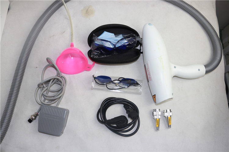 2019 Hot Factory price laser tattoo removal machine Dark Circles removal carbon peeling mole removal machine