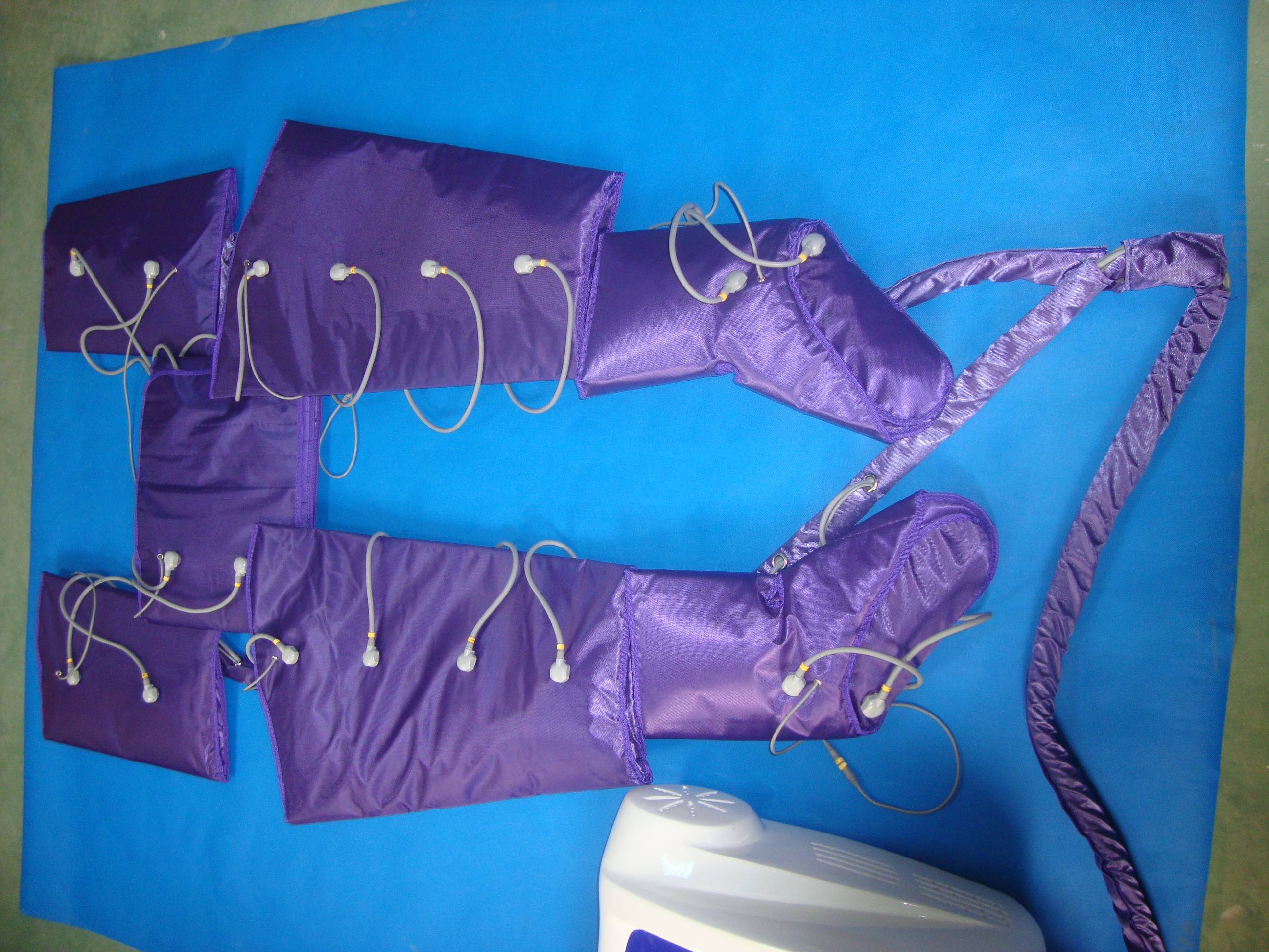 Popular 3 in 1 pressotherapy machine combine Infrared sauna body wrap and ems electro stimulation